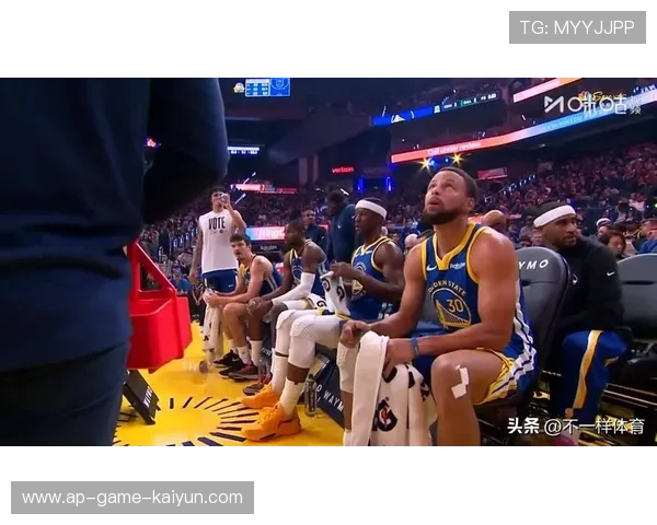 勇士118-107太阳,库里28分领军,穆迪高效发挥,布克空砍38分,勇士128-100